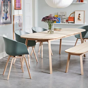 Triangle Leg spisebord - Olieret eg, 250x85 cm - HAY