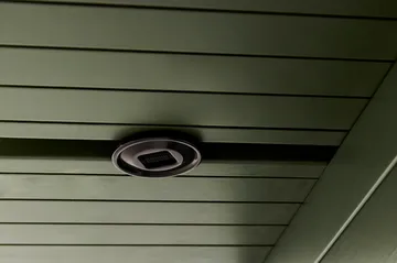 Weekday bænk 190x32 cm lakeret fyrretræ - Olive - HAY