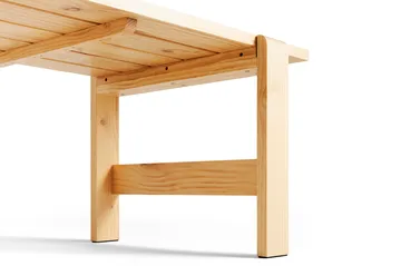 Weekday bord 230x83 cm lakeret fyrretræ - HAY