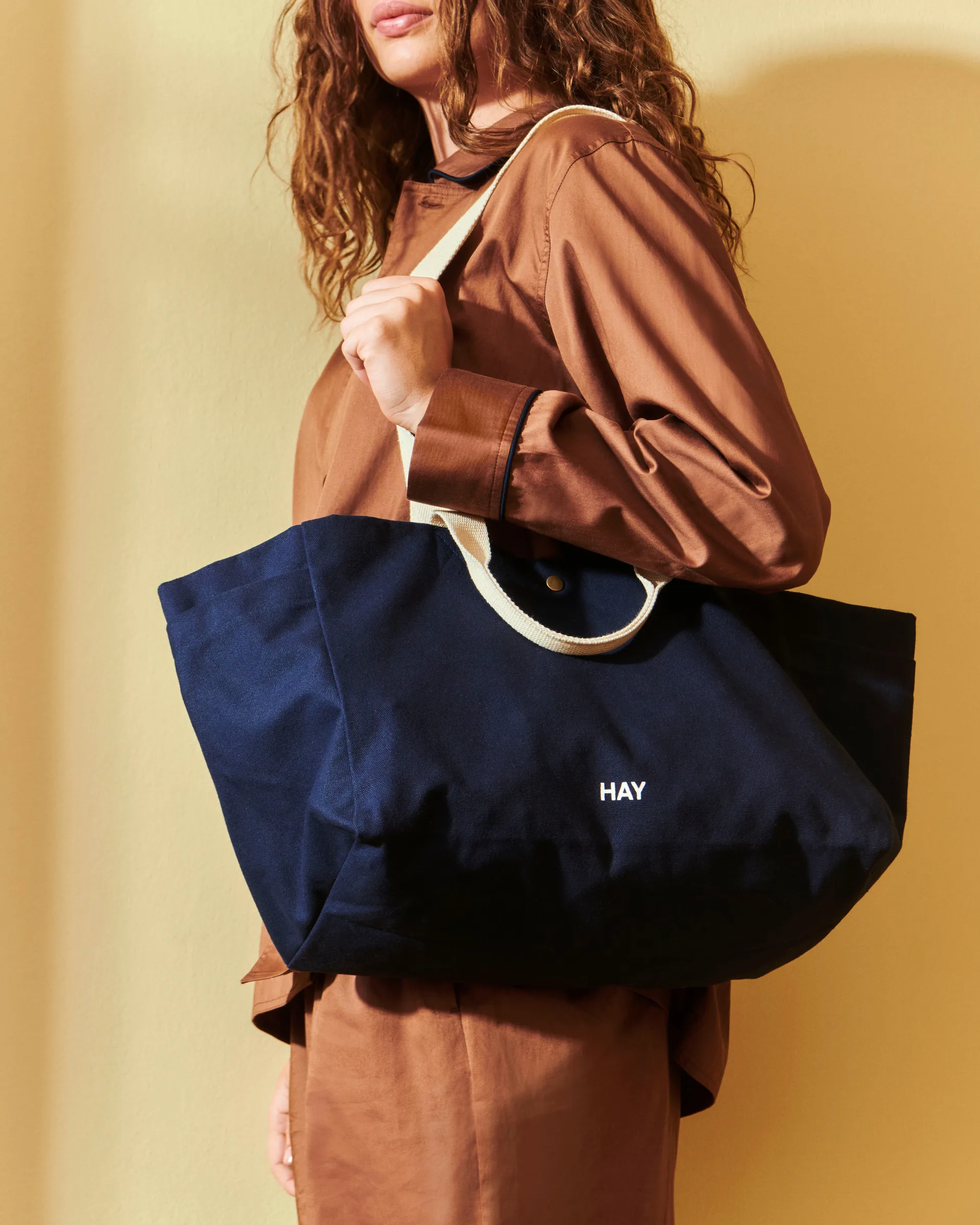 Weekend Bag No 2 taske S 26x56 cm, Midnight blue HAY