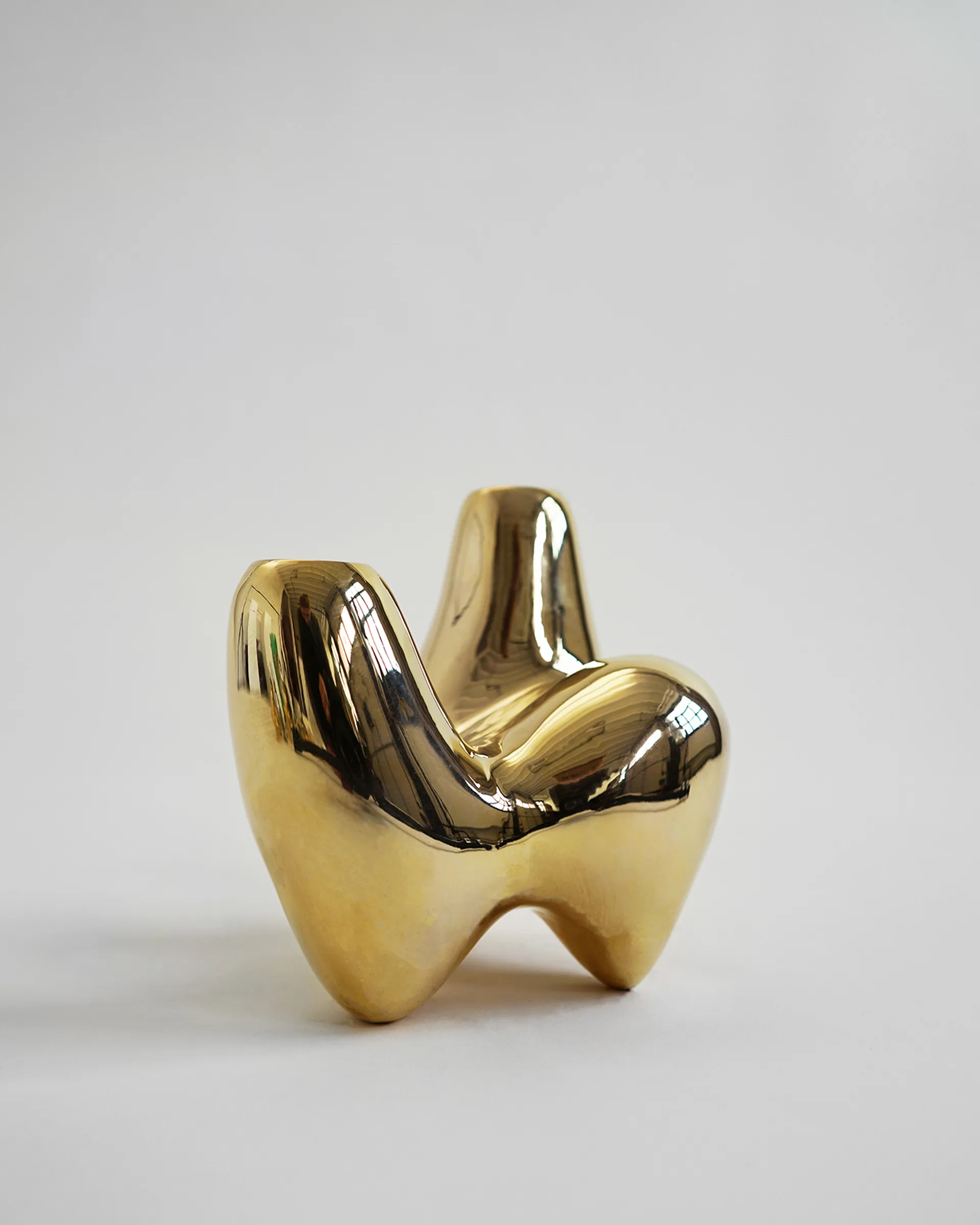 Unity lysestage, Brass Hein Studio