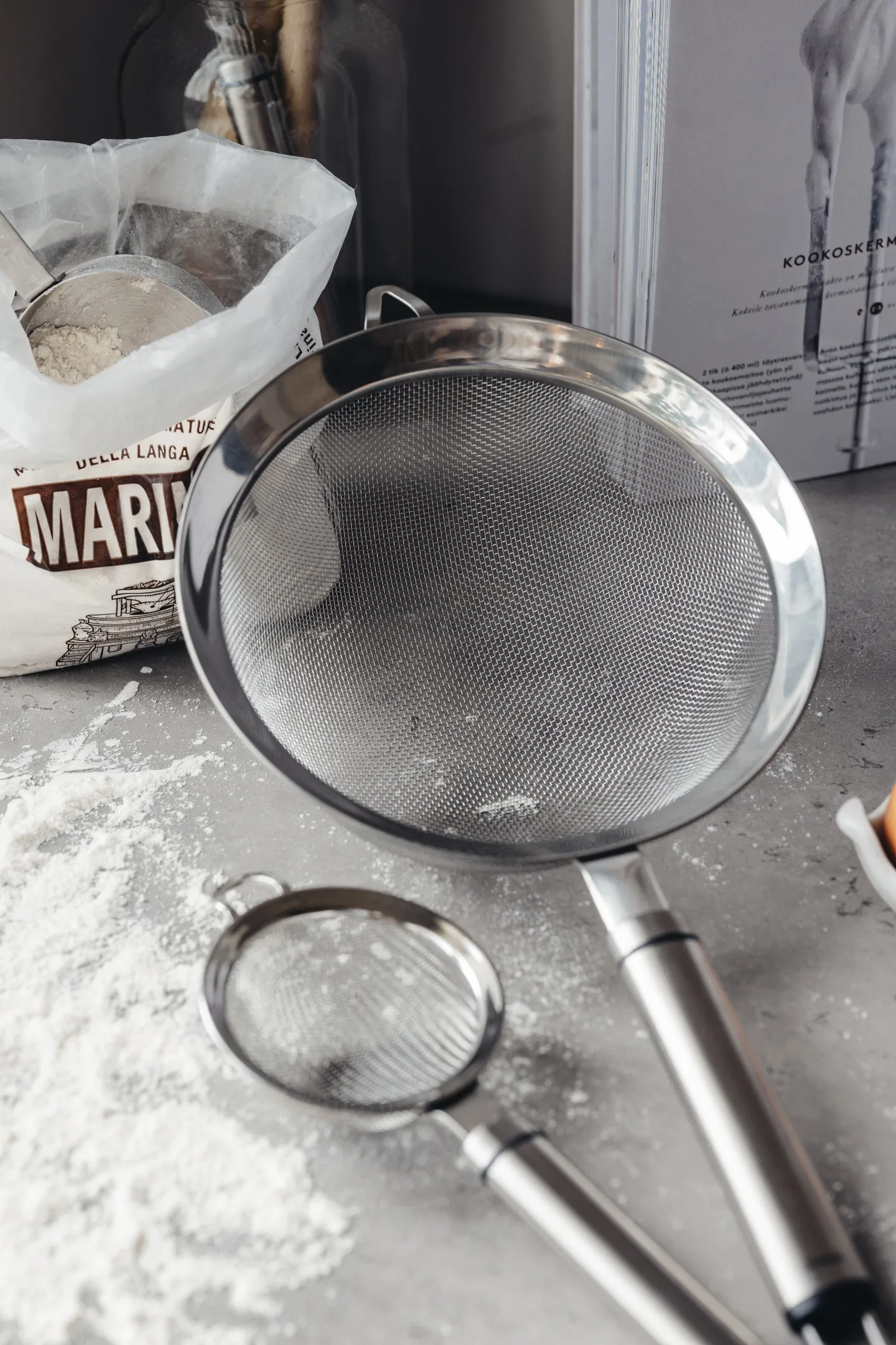 Heirol Steely tesi, Rustfrit stål Heirol