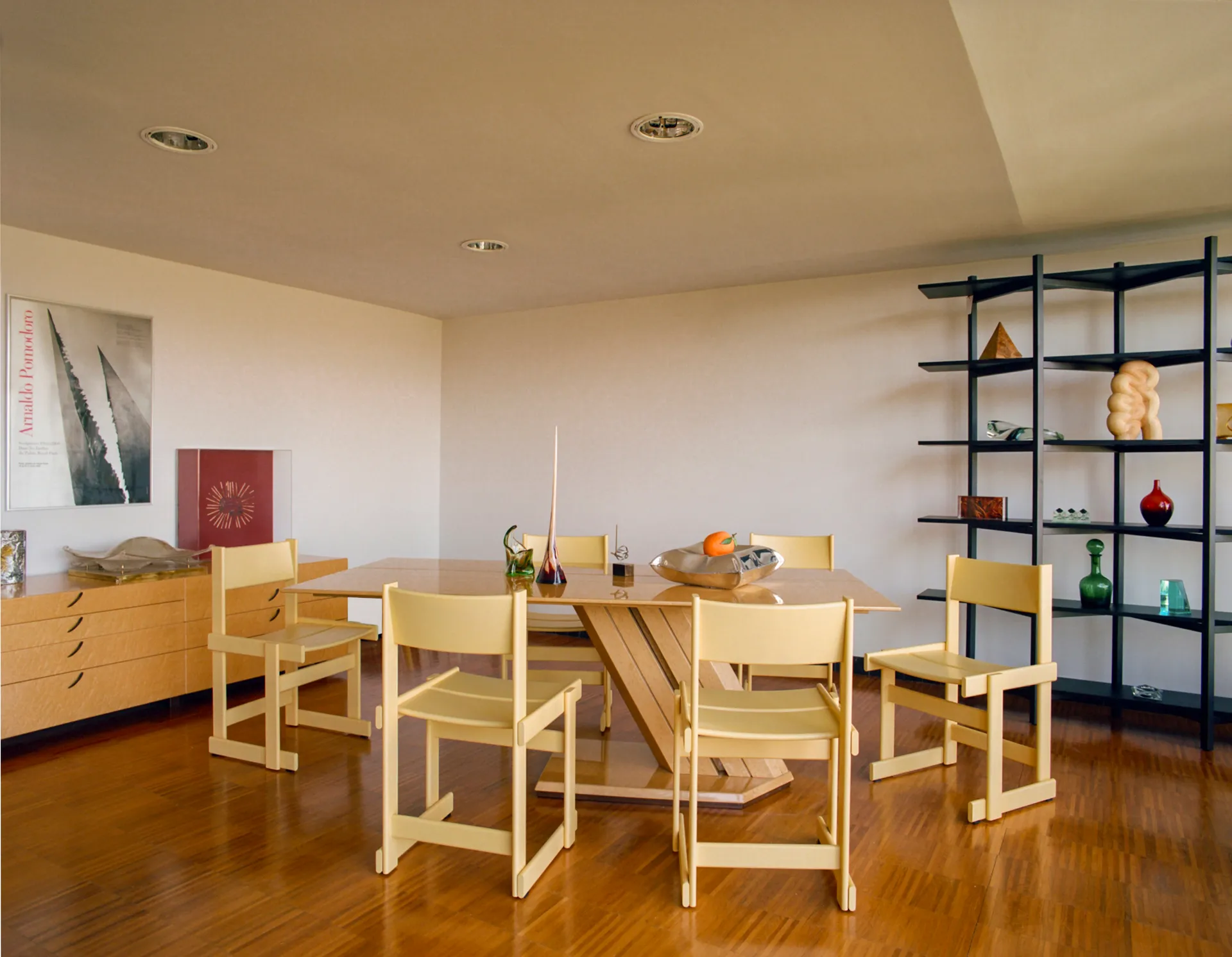 Bullnose stol, Bøg Hem