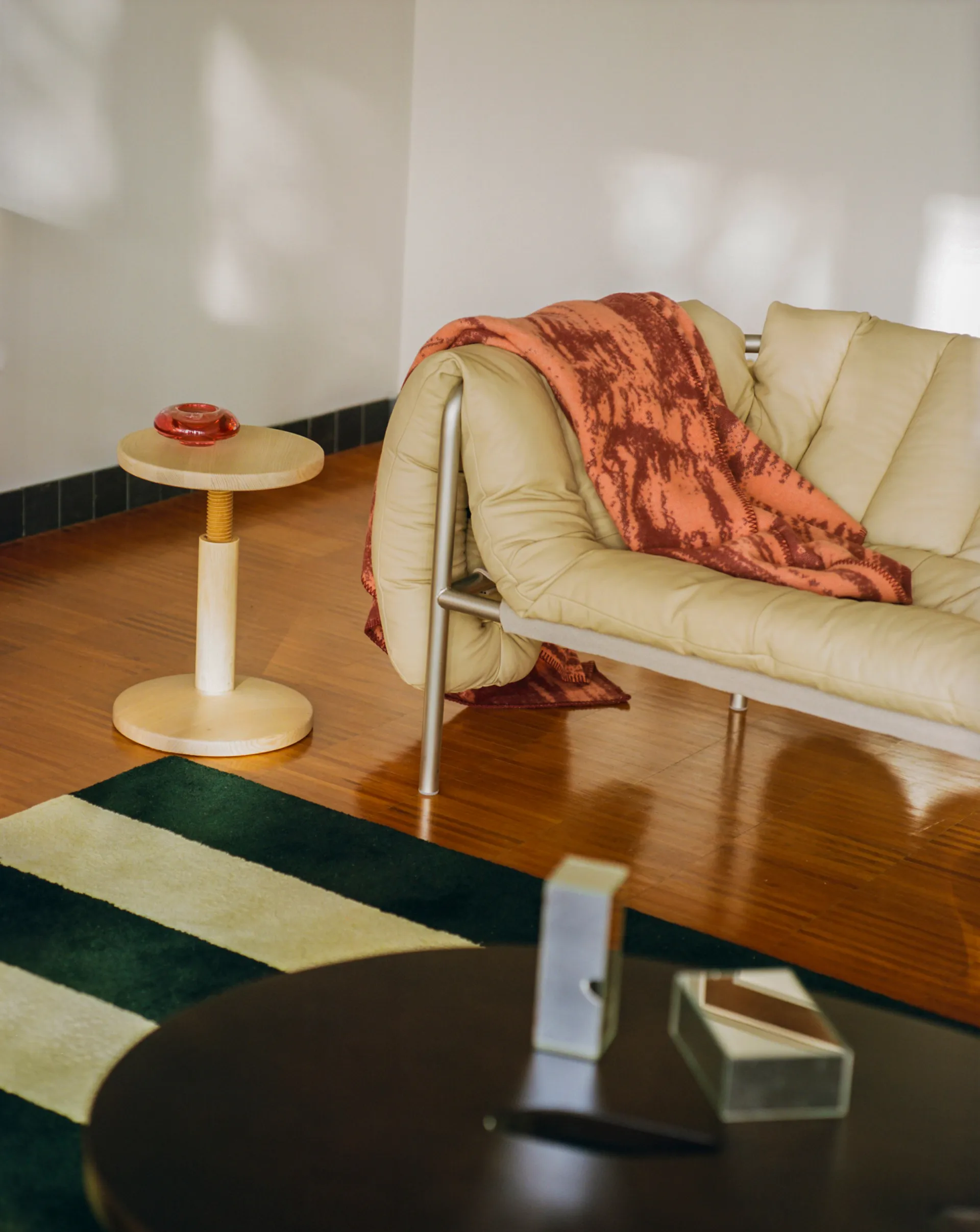 Puffy 2,5-pers. sofa 205 cm, Natural-rustfrit stål Hem