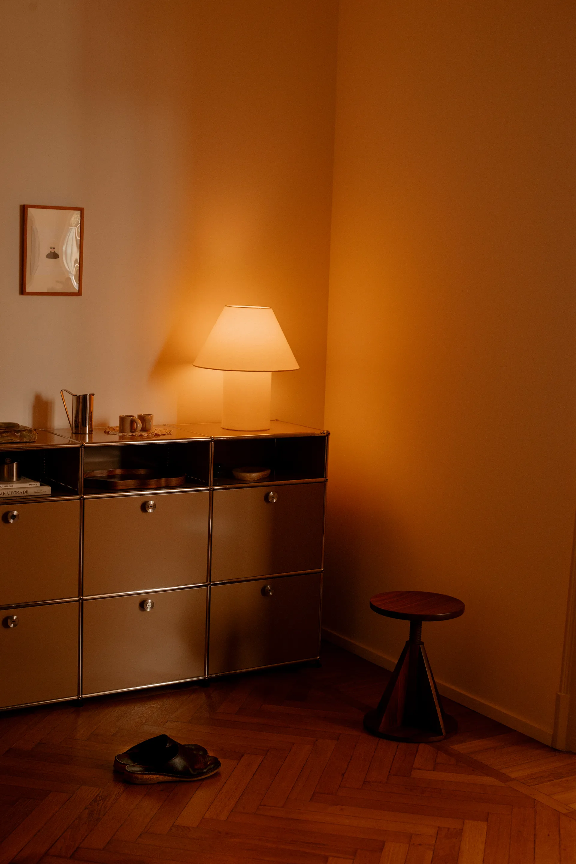 Toto bordlampe Large 64 cm, Pine-wax yellow Hem