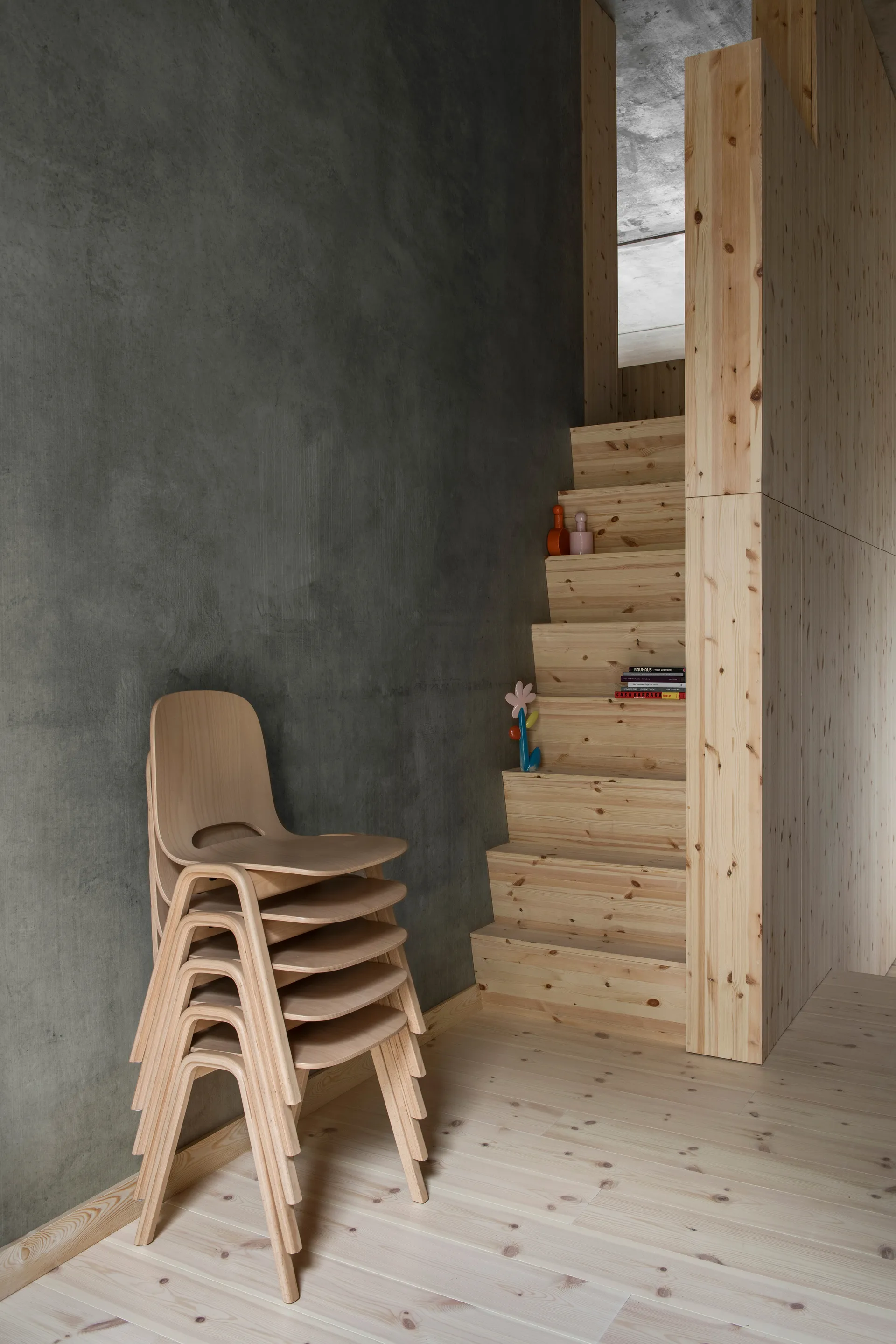 Touchwood stol, Bøg Hem