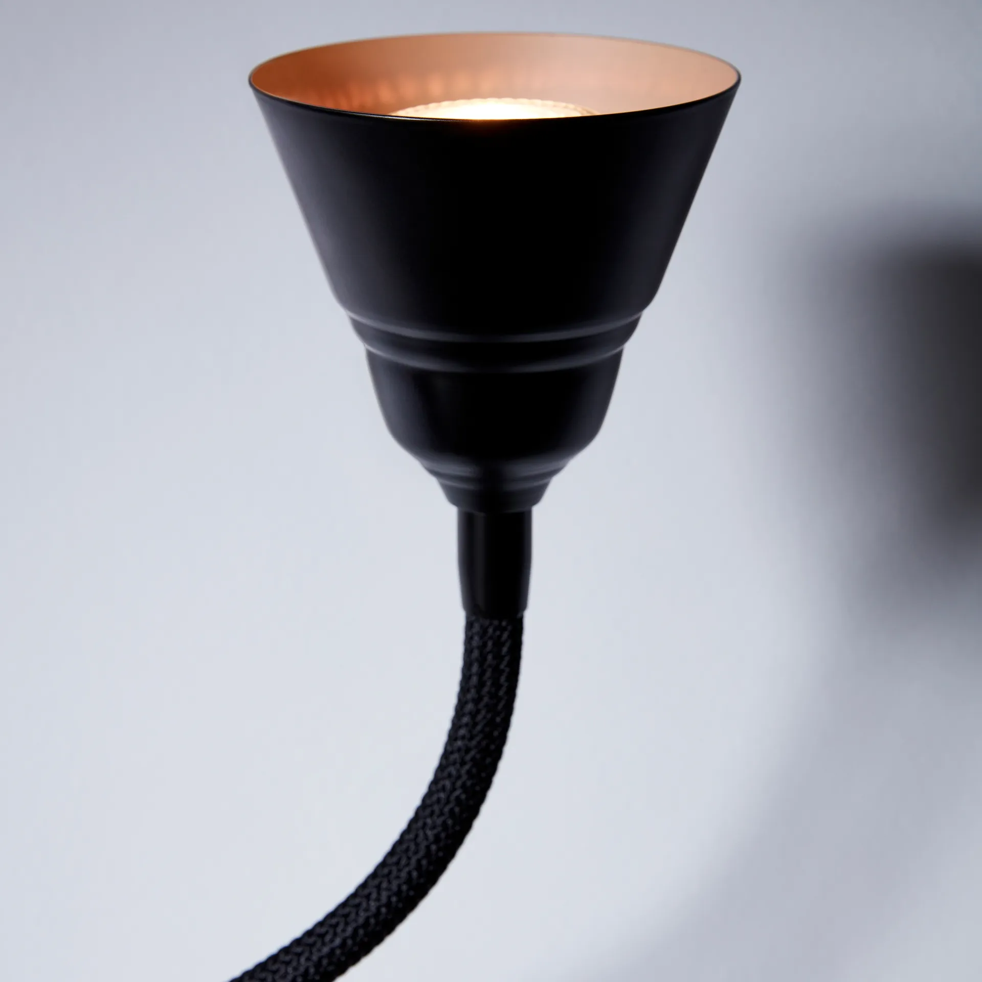 Relief væglampe, Matsort Herstal