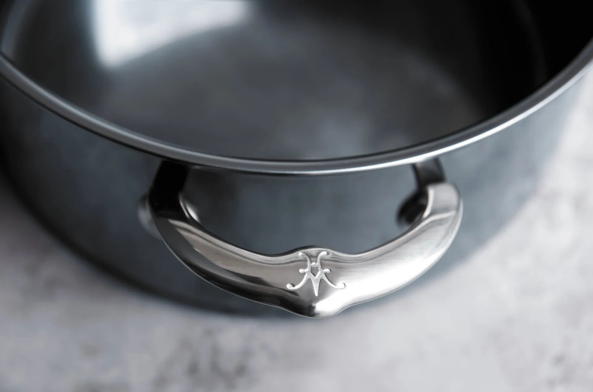 Hestan Nanobond suppegryde med låg 2,8 L, Rustfrit stål Hestan
