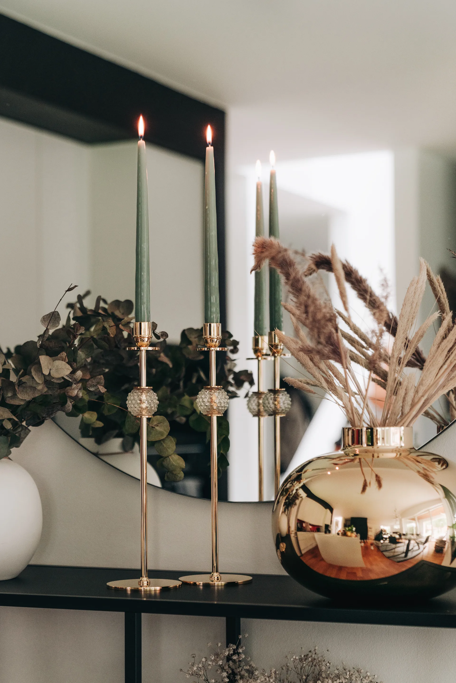 Alba lysestage 40 cm, Solid messing og glas Hilke Collection