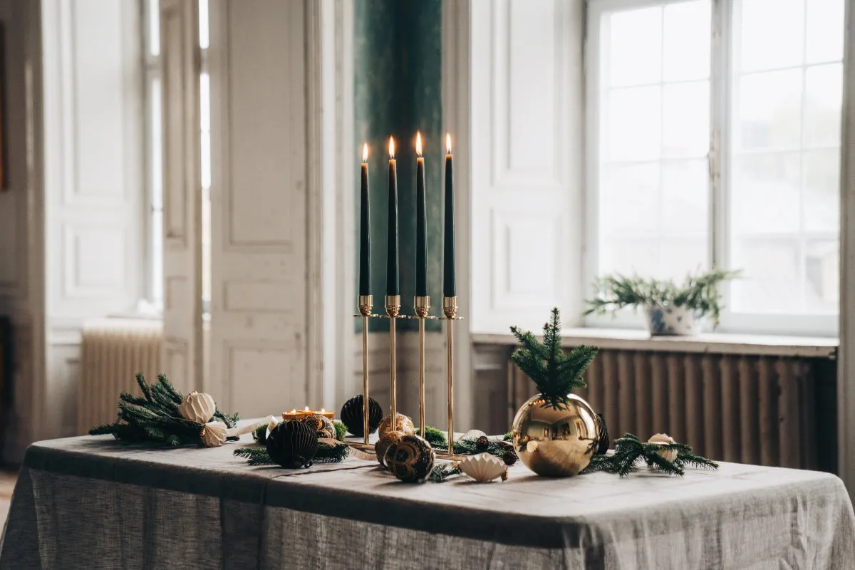 Alto lysestage, Solid messing Hilke Collection