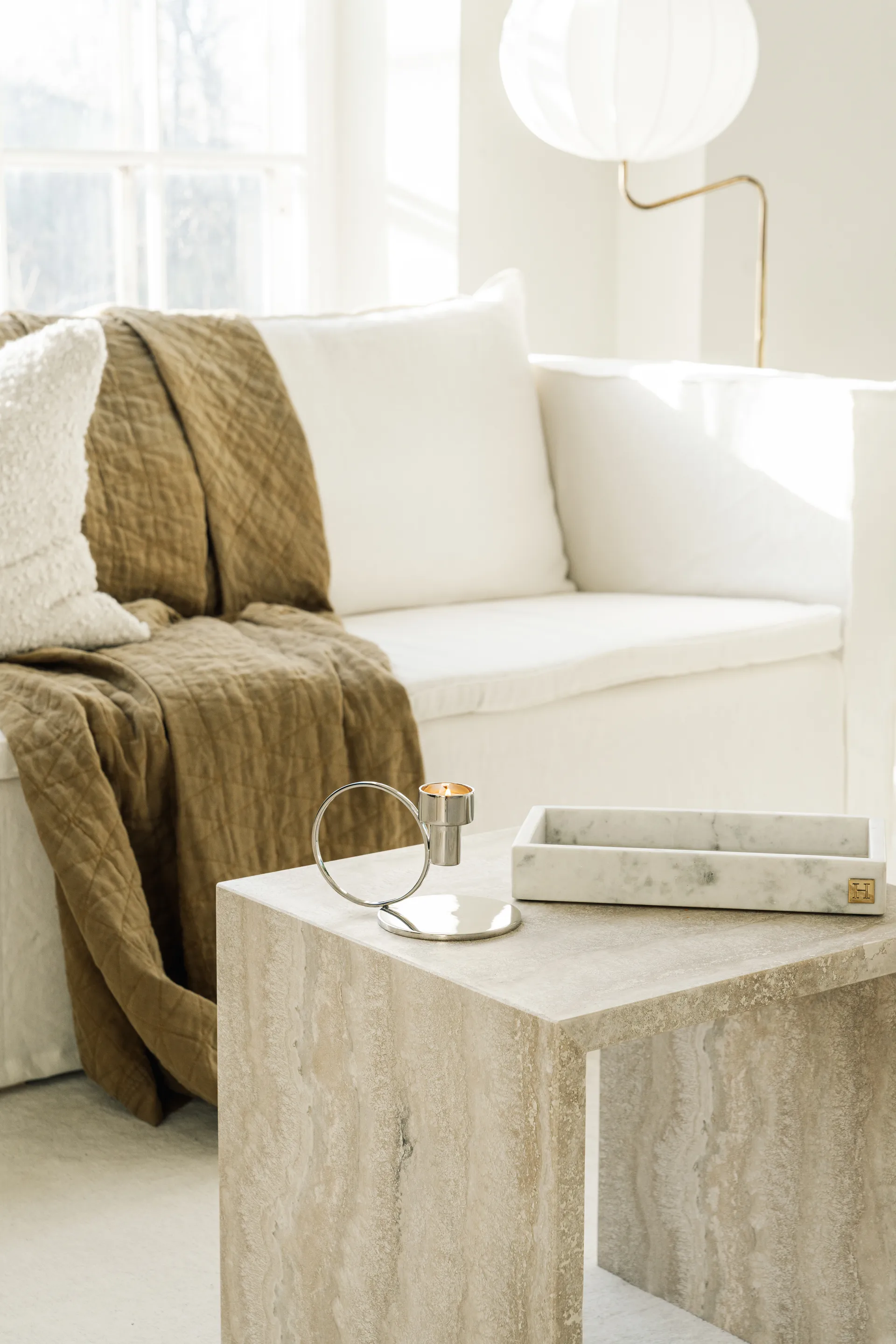 Insieme lysestage, Forkromet messing Hilke Collection