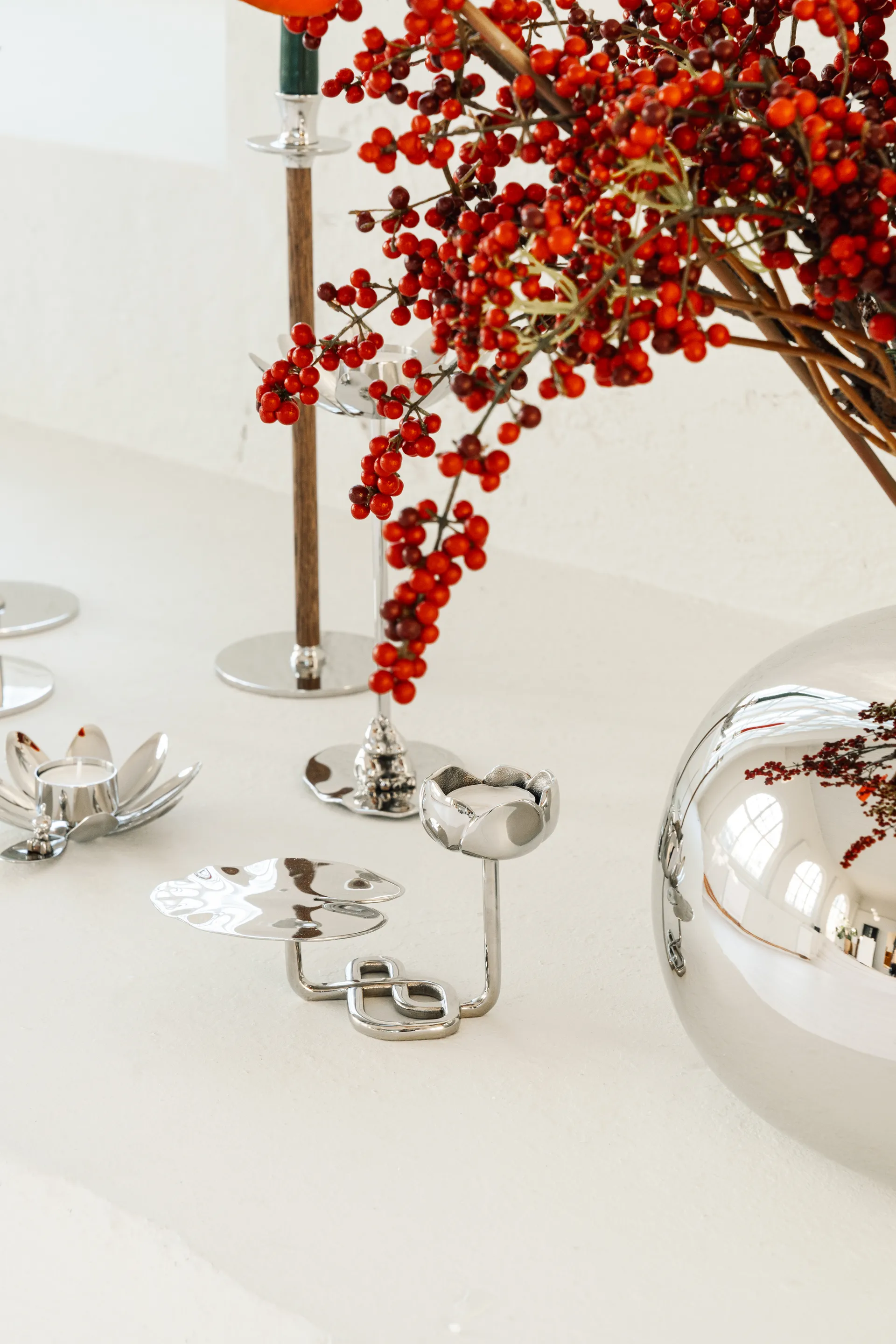 Ninfea No.1 lysestage, Forkromet messing Hilke Collection