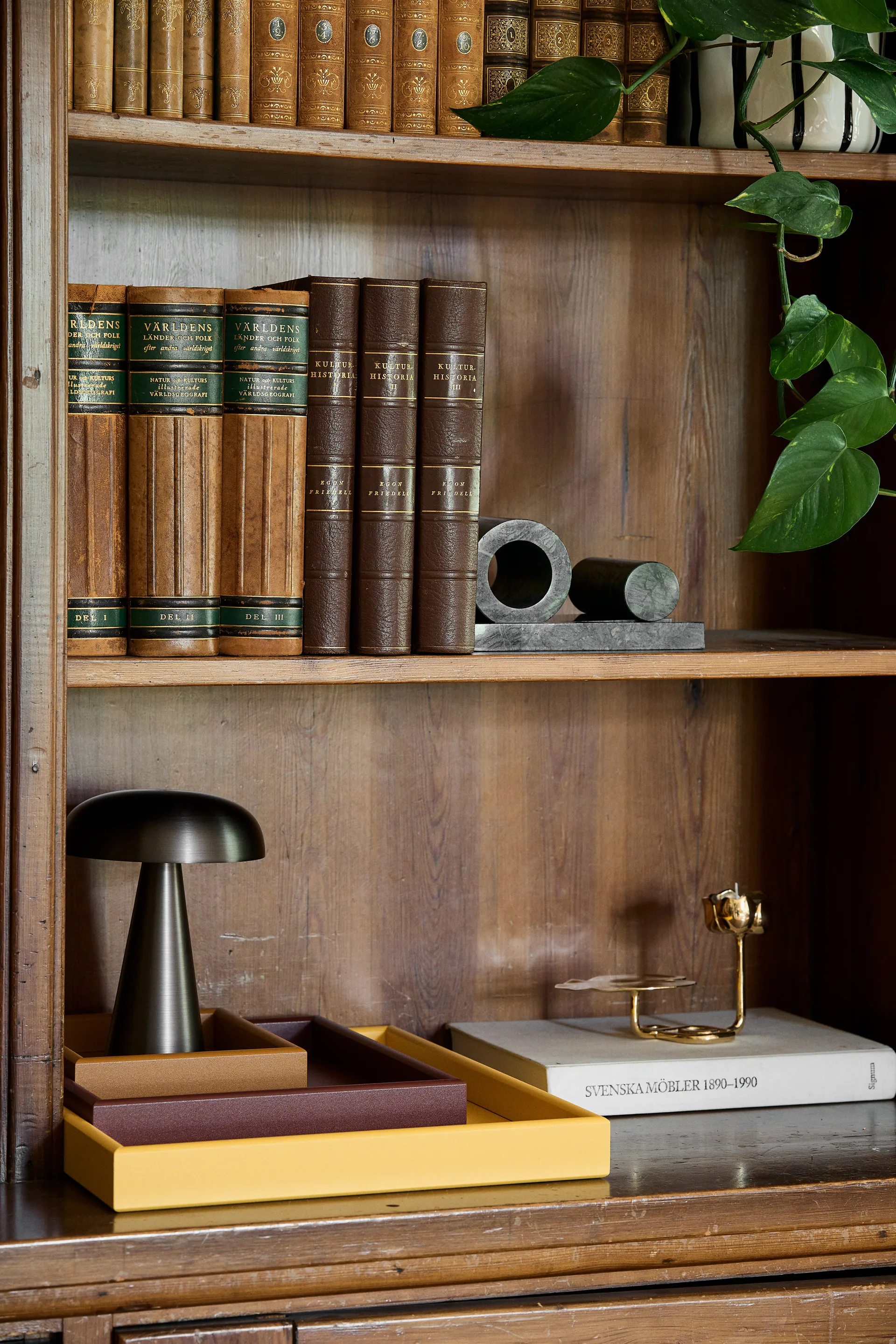 Ninfea No.1 lysestage, Messing Hilke Collection