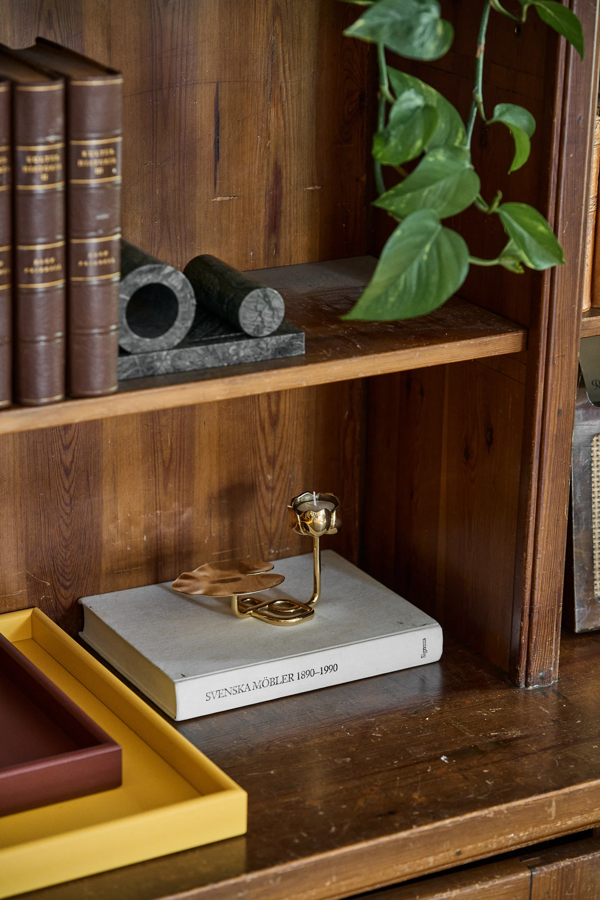 Ninfea No.1 lysestage, Messing Hilke Collection