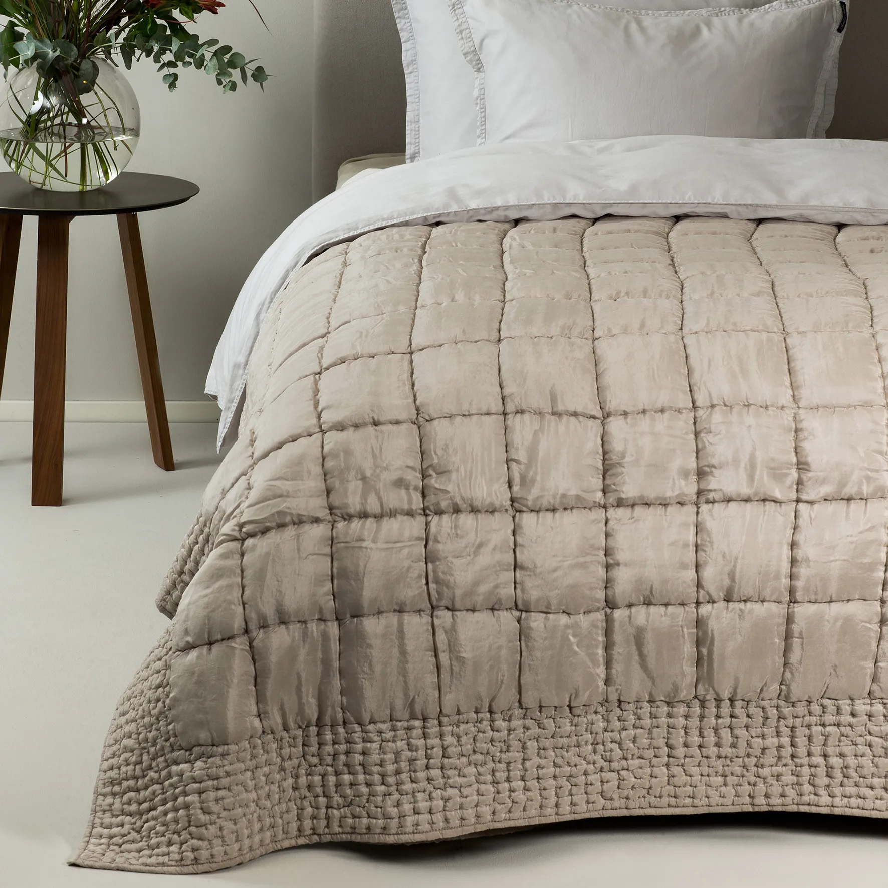 Delia sengetæppe champagne, 160x240 cm Himla