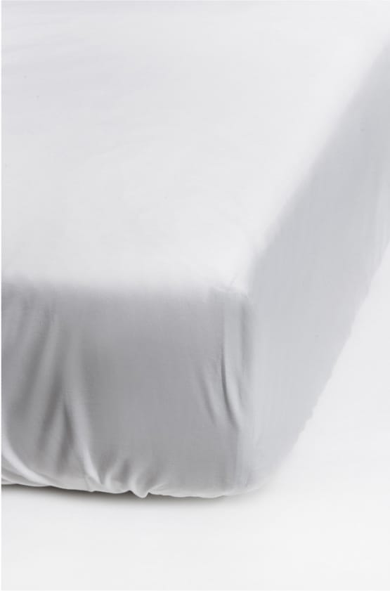 Dreamtime formsyet underlagen hvid - 90x200 cm
​ - Himla