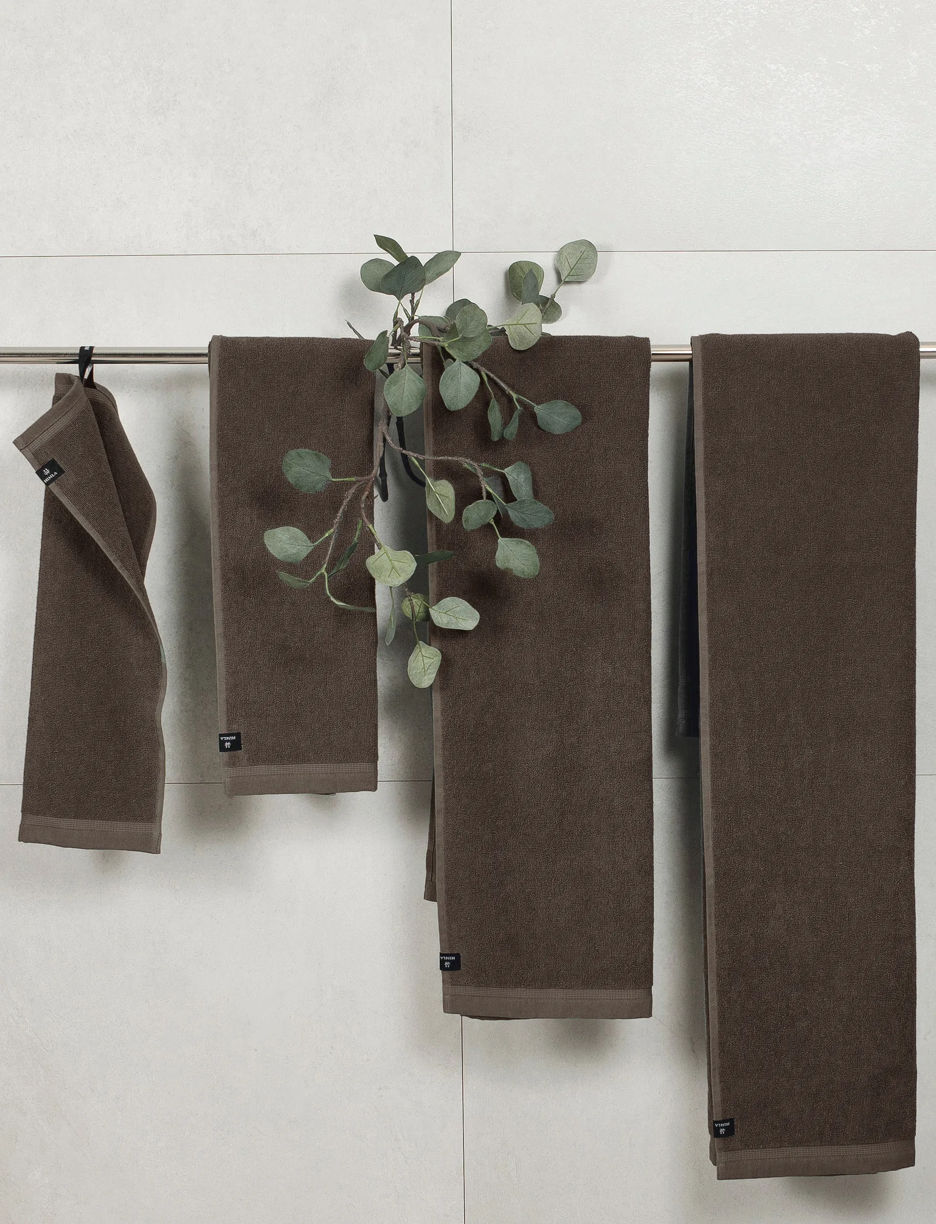 Lina håndklæde chocolat, 30x50 cm Himla