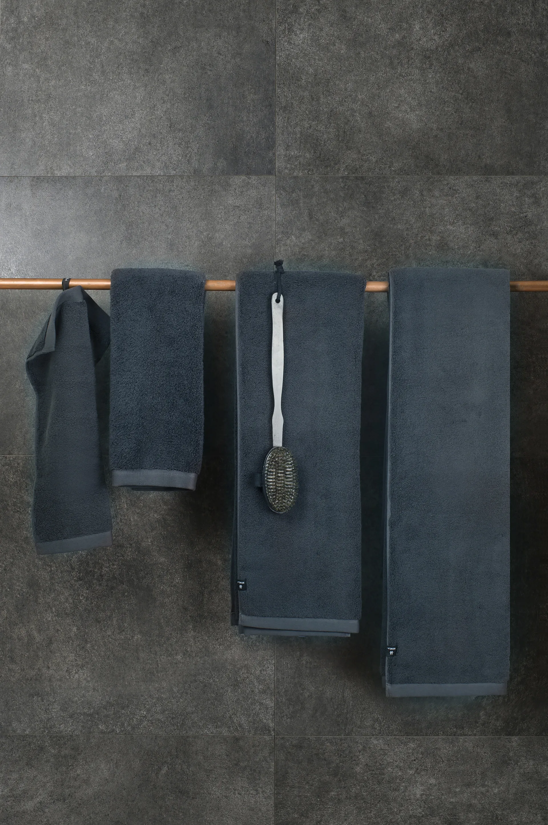 Maxime økologisk håndklæde blue shadow, 30x50 cm Himla