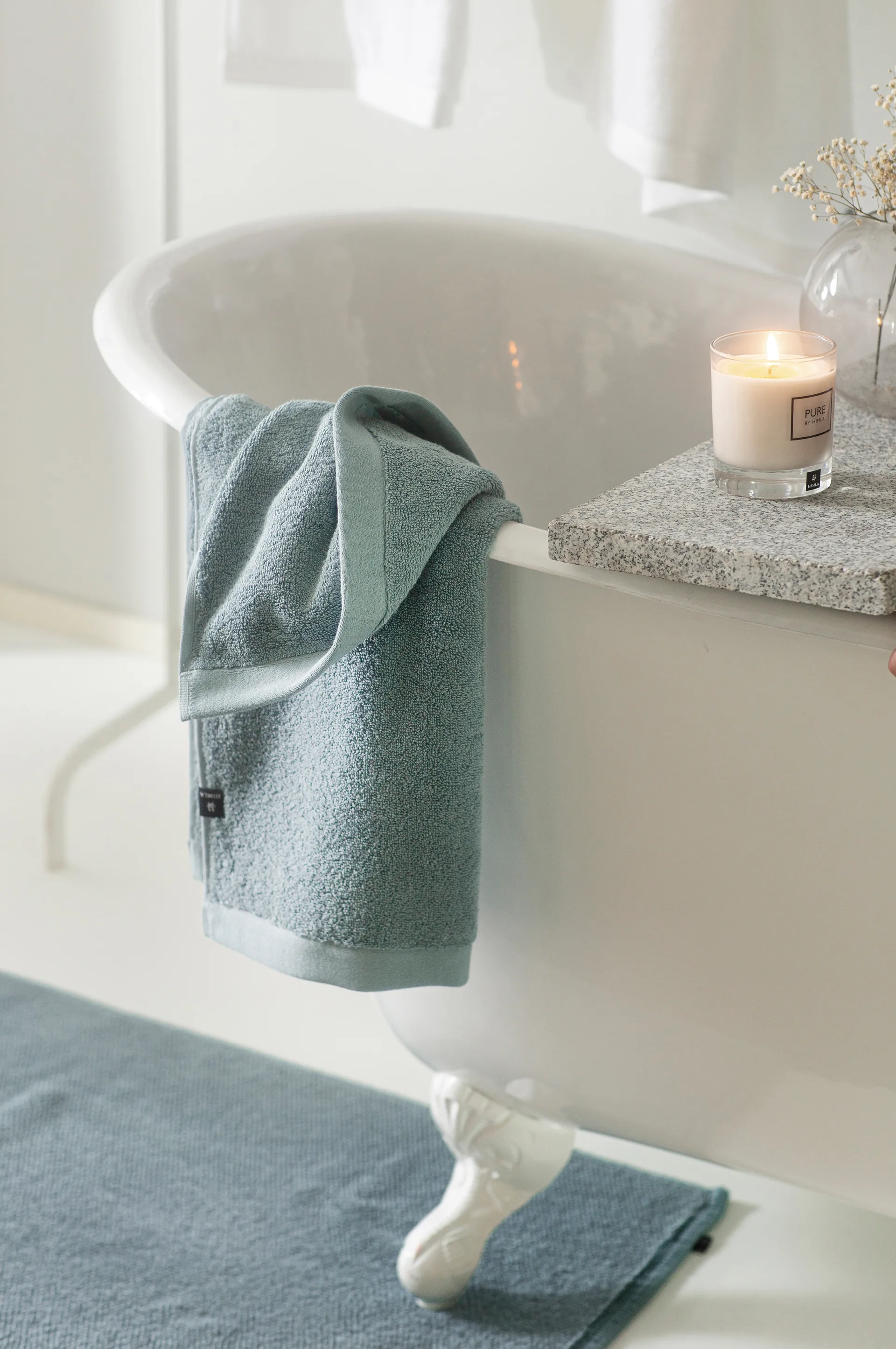 Maxime økologisk håndklæde poetry, 100x150 cm Himla