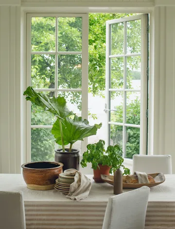 Riviera borddug 145x250 cm - Sand - Himla