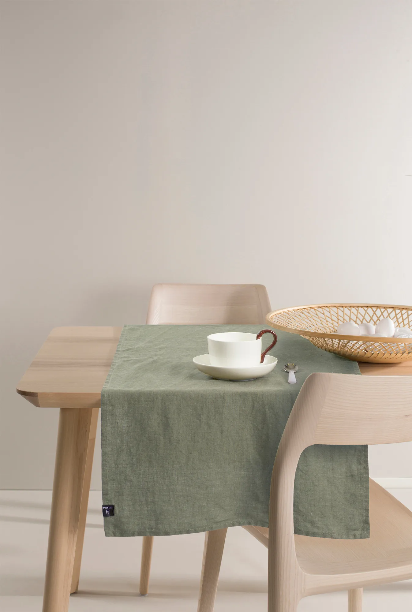 Sunshine bordløbere, Sage Himla