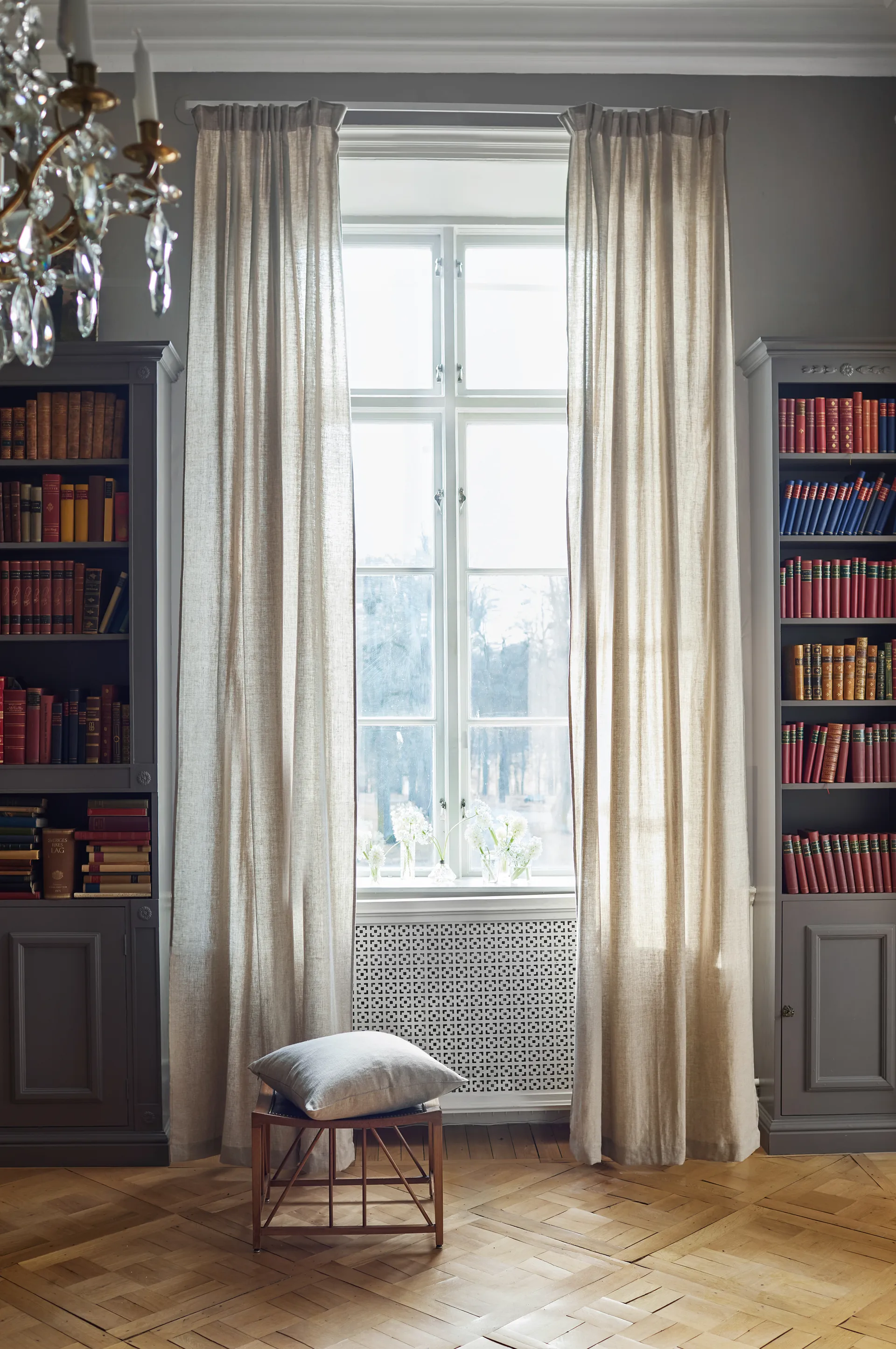 Woodland gardin med rynkebånd 135x290 cm, Natural Himla