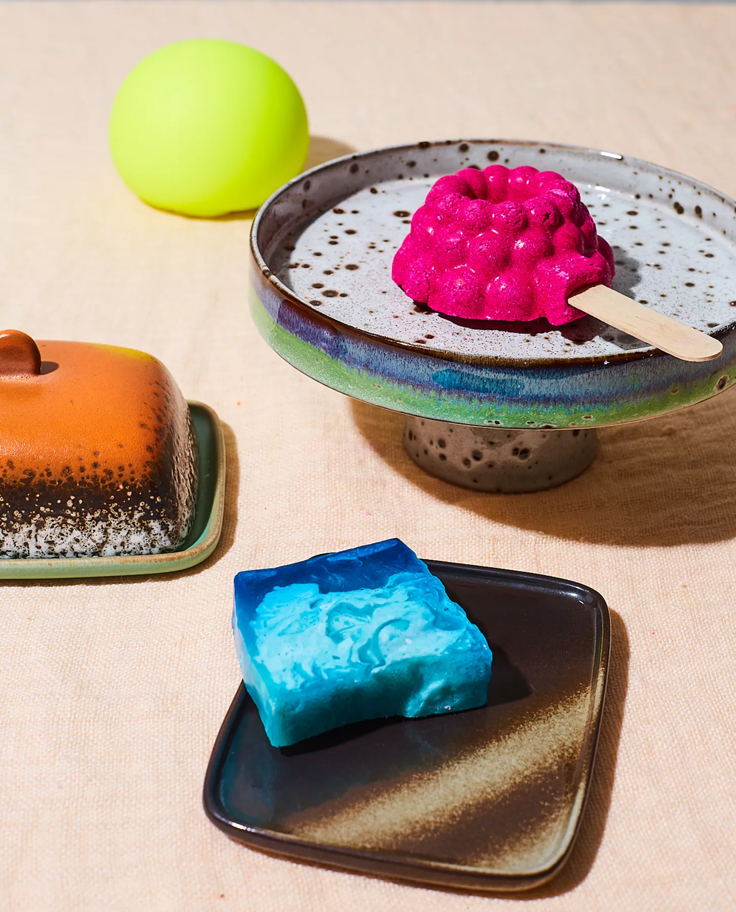 70's smørboks, Meteor HKliving