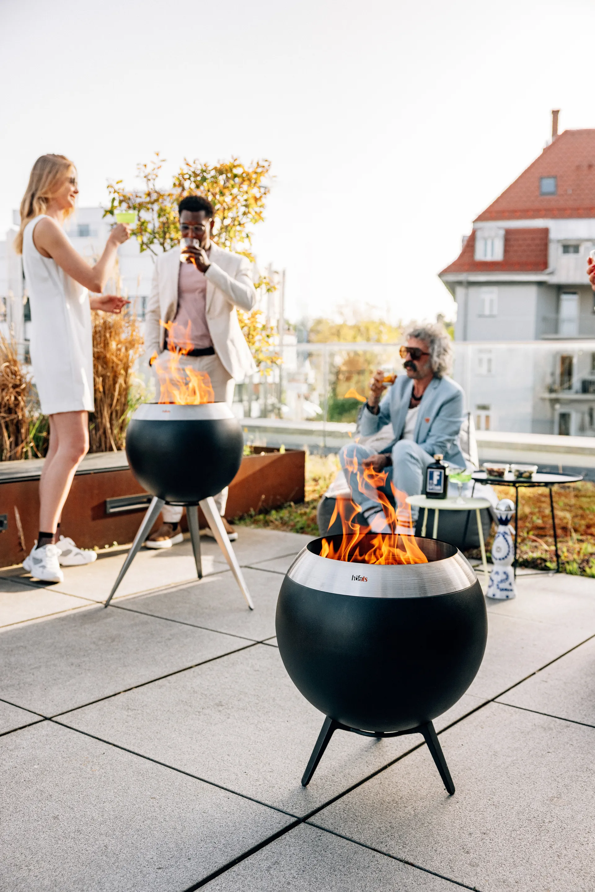 MOON 45 ildsted, Sort-sølv, lavt stativ Höfats