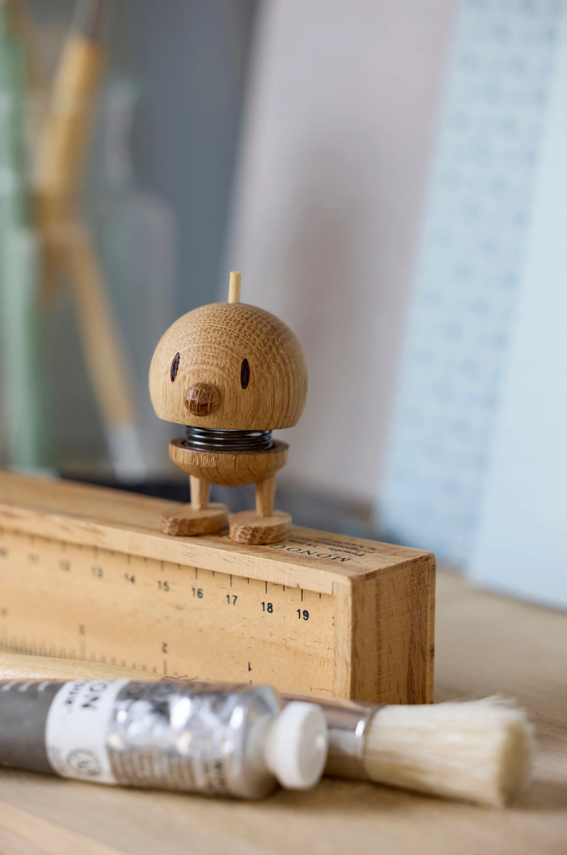 Hoptimist Bumble figur XS, Oak Hoptimist