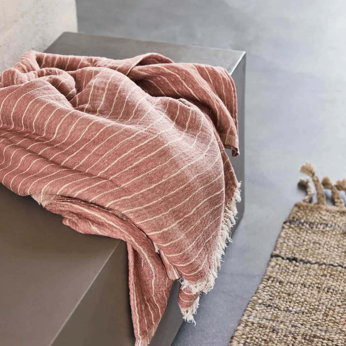 Alice stripe plaid 140x200 cm, Dusty berry House Doctor