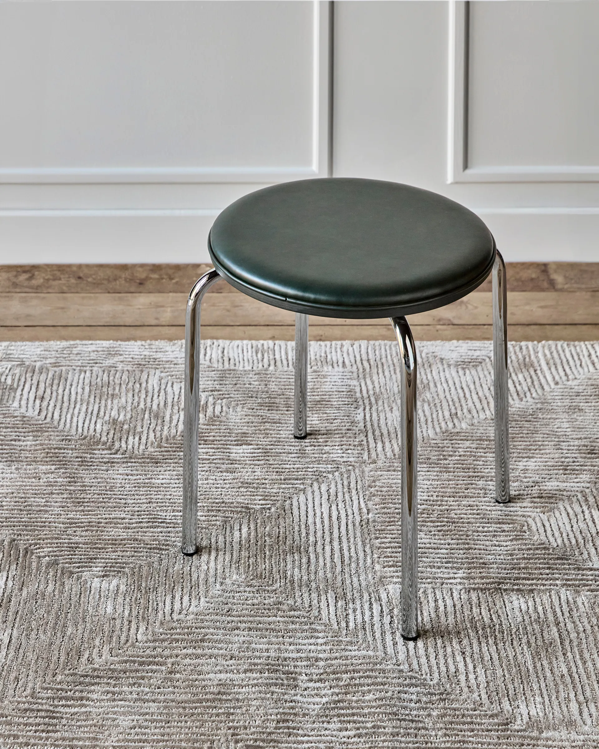 Comma skammel, Mørkegrøn House Doctor