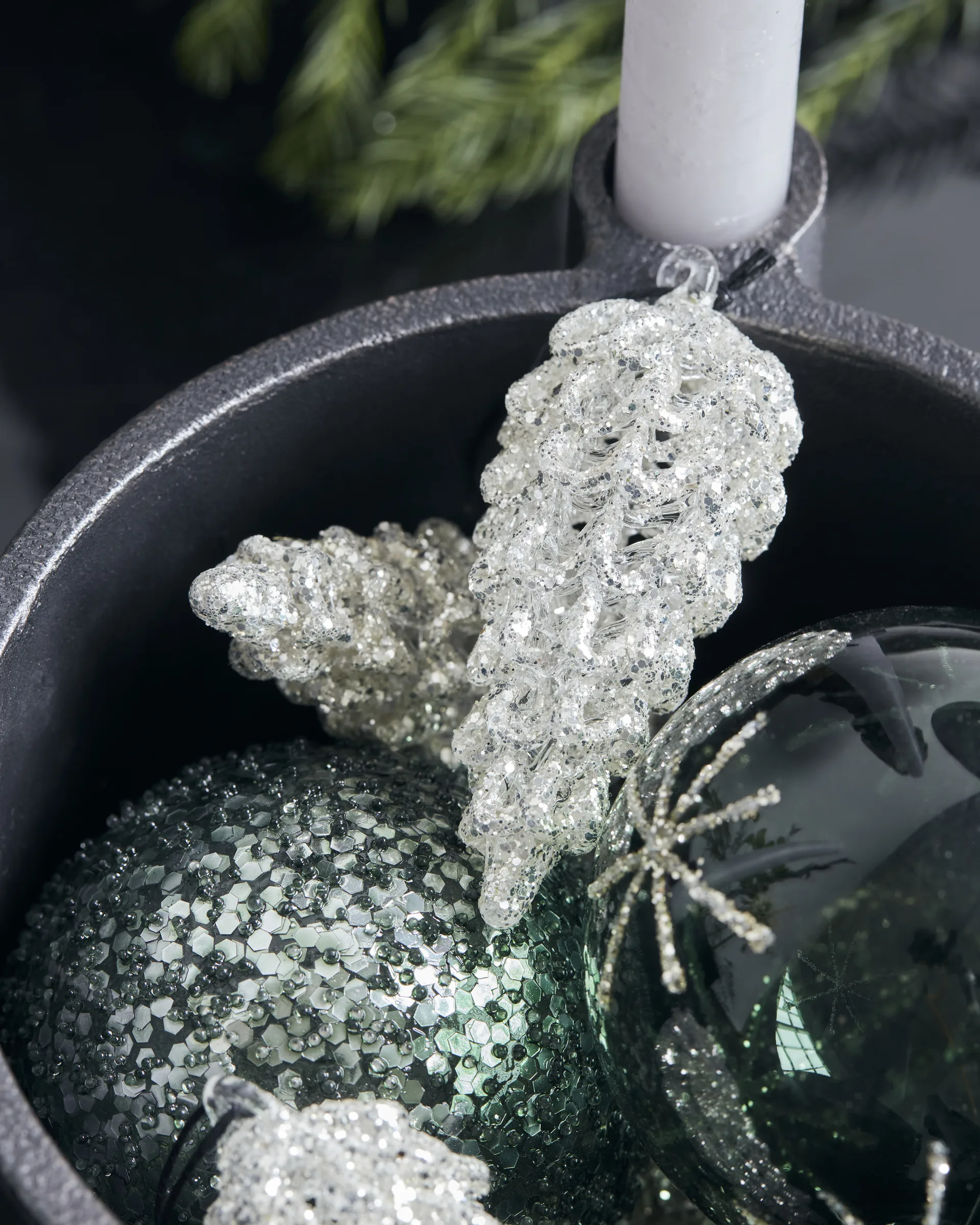 Cone juleophæng 9 cm 6-pak, Sølv House Doctor