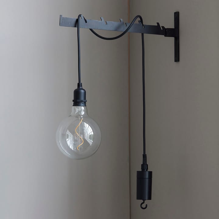 Coso batteridrevet loftslampe, Sort House Doctor
