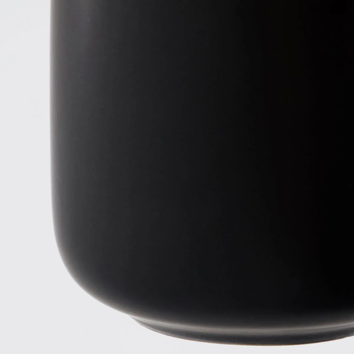 Edga tandbørsteholder, Sort House Doctor