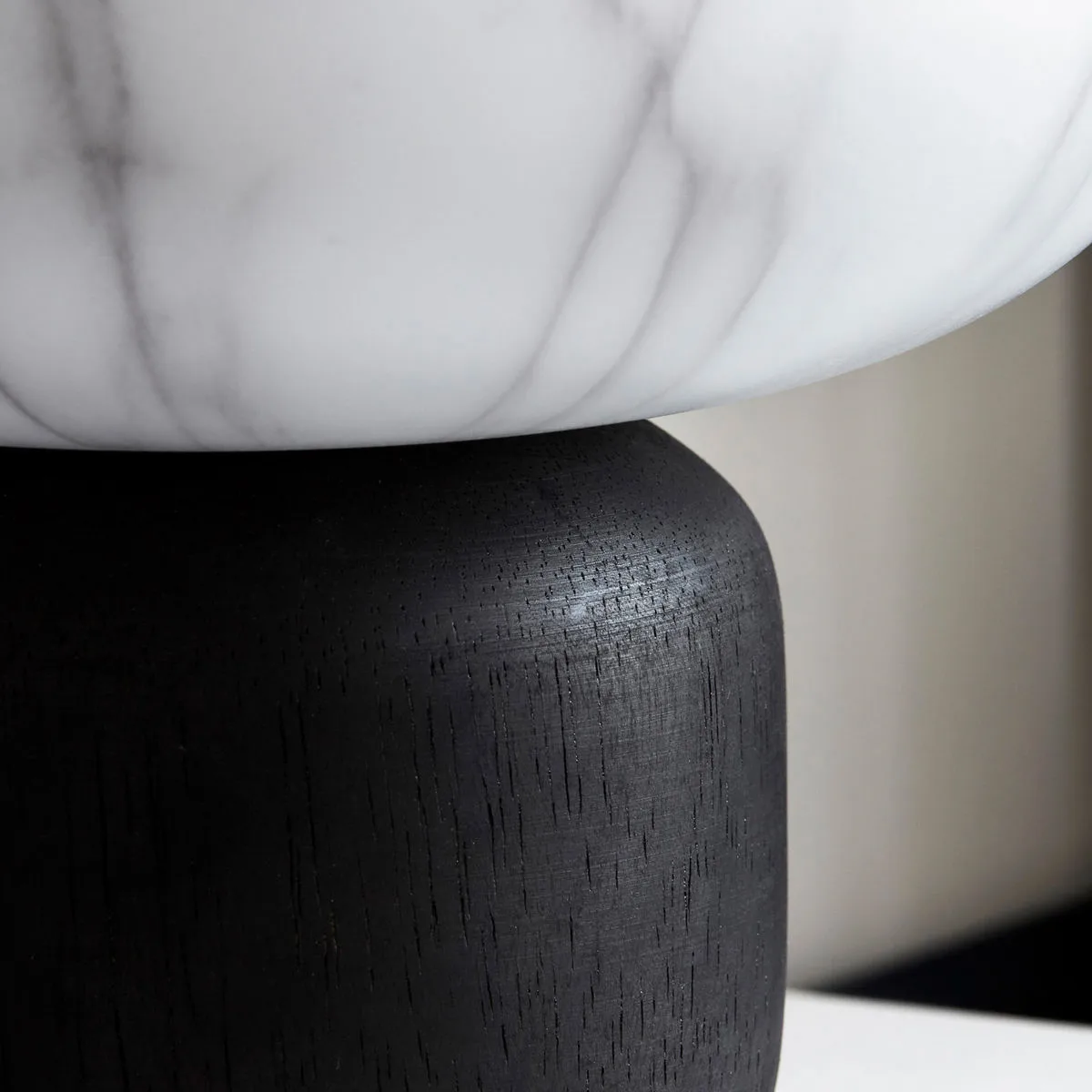 Fog lampe sort/hvid marmor, 20 cm House Doctor