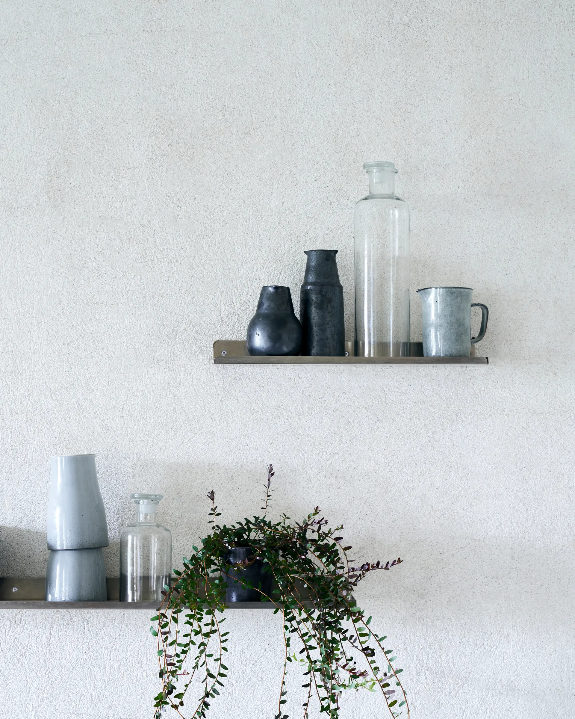 Ledge hylde 43 cm, Børstet sølv House Doctor