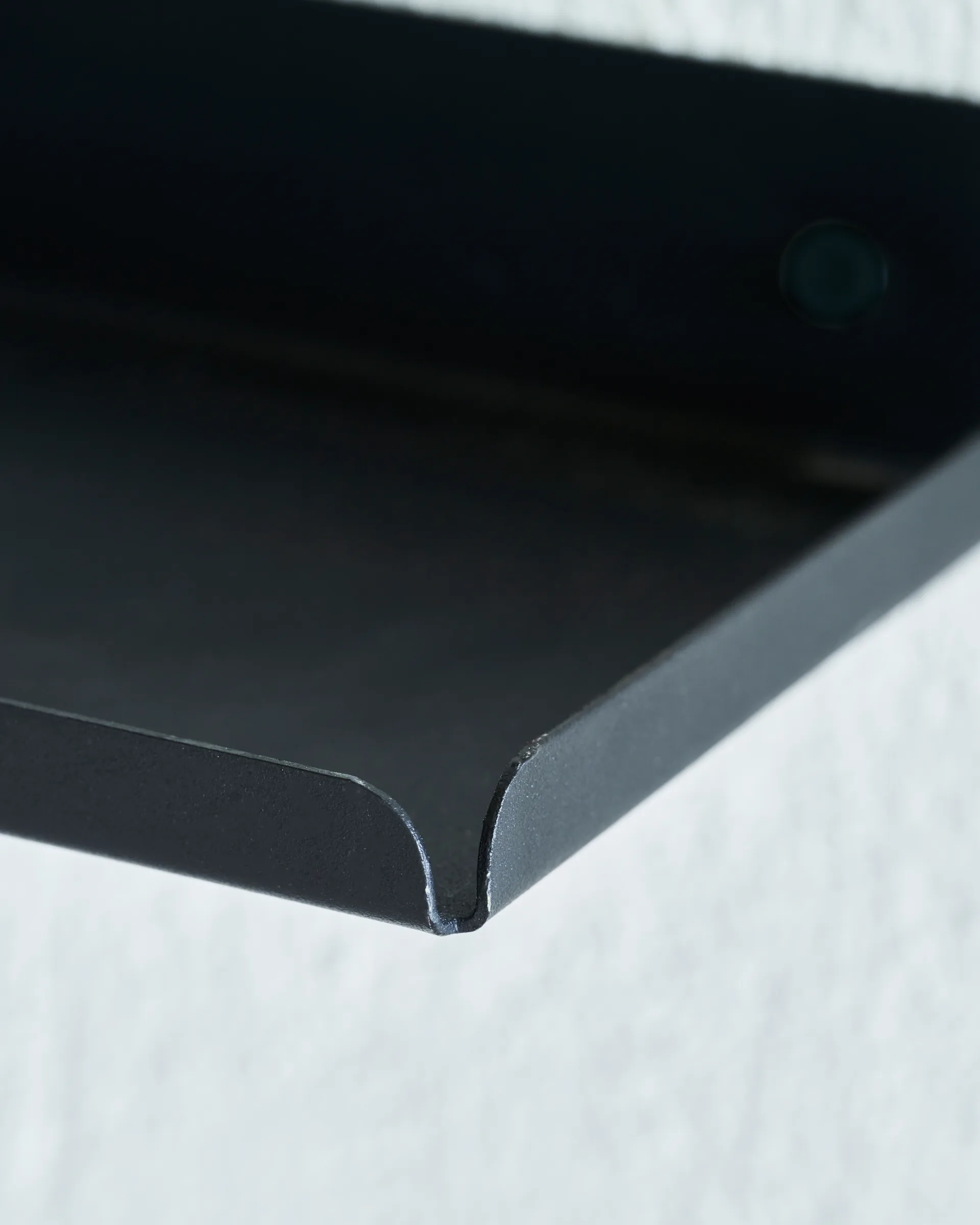 Ledge hylde 80 cm, Sort House Doctor