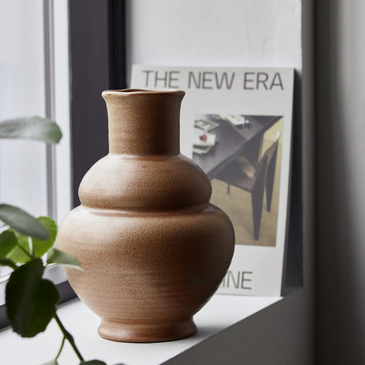 Liva vase 29 cm - Camel - House Doctor