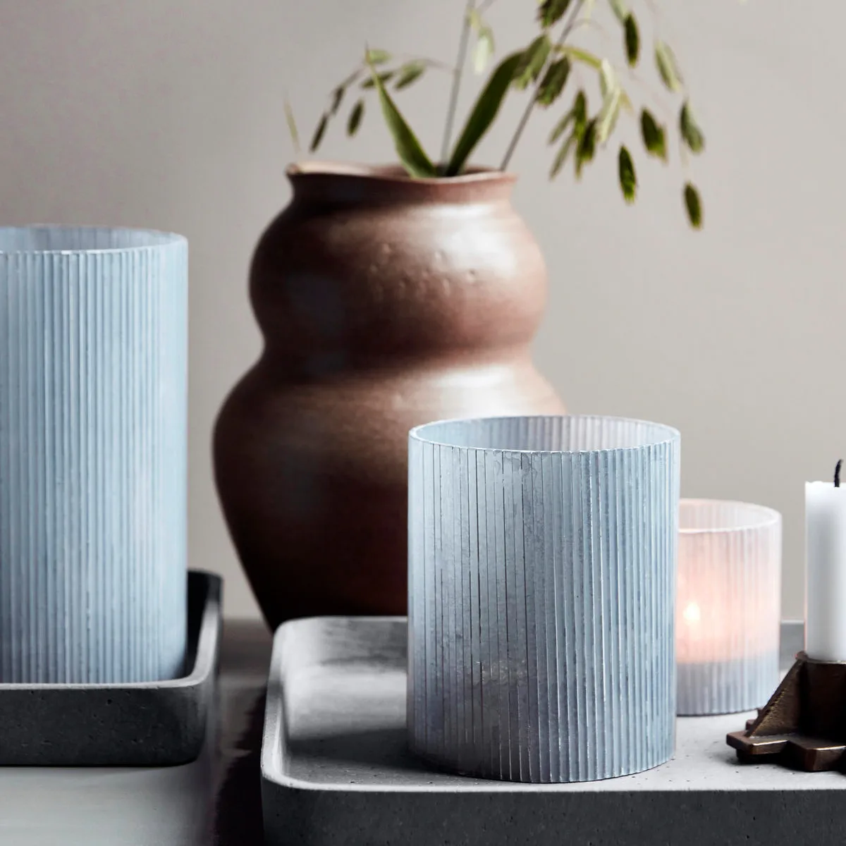 Mirr fyrfadslysholder 12,5 cm, Frostgrå House Doctor