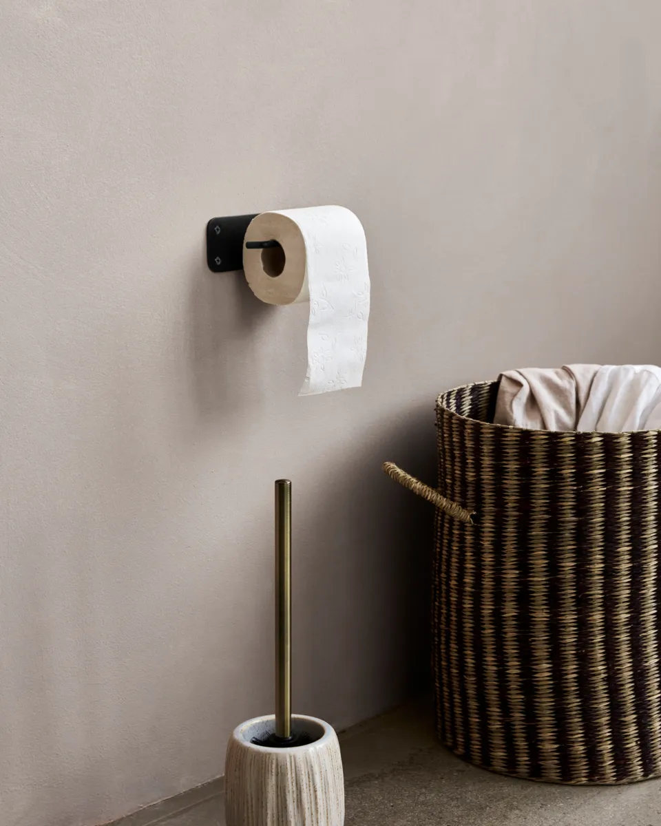 Pati toiletpapirholder, Sort House Doctor