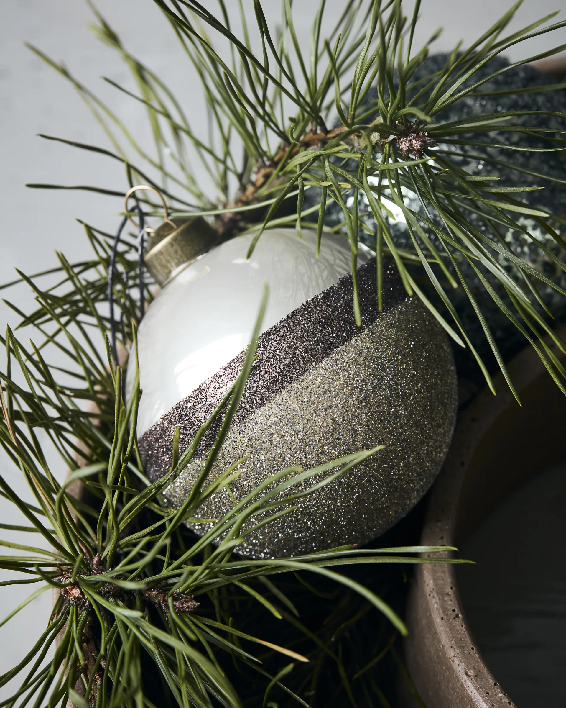 Stripe julekugle Ø8 cm, Sand House Doctor