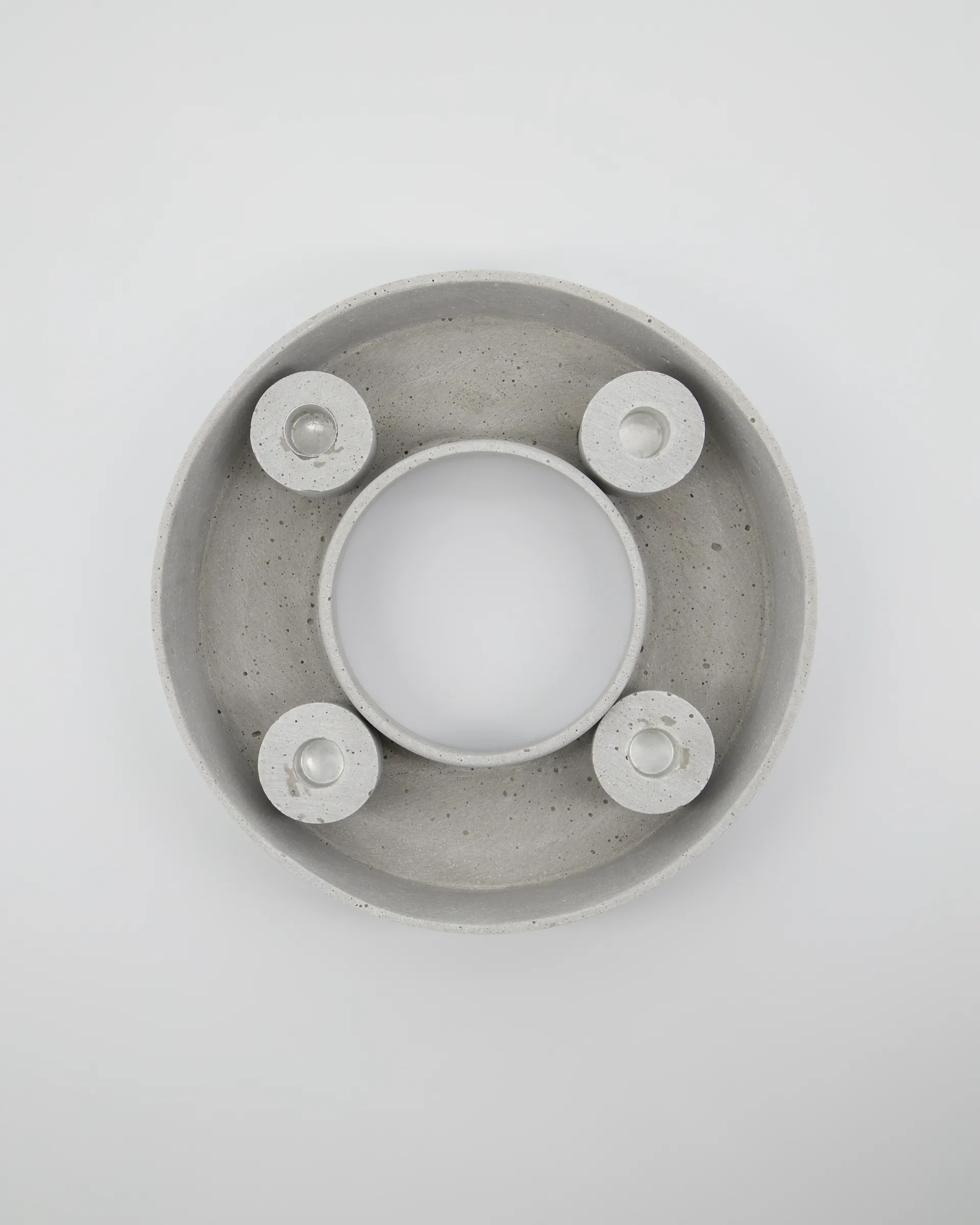 The ring lysestage, Grey House Doctor