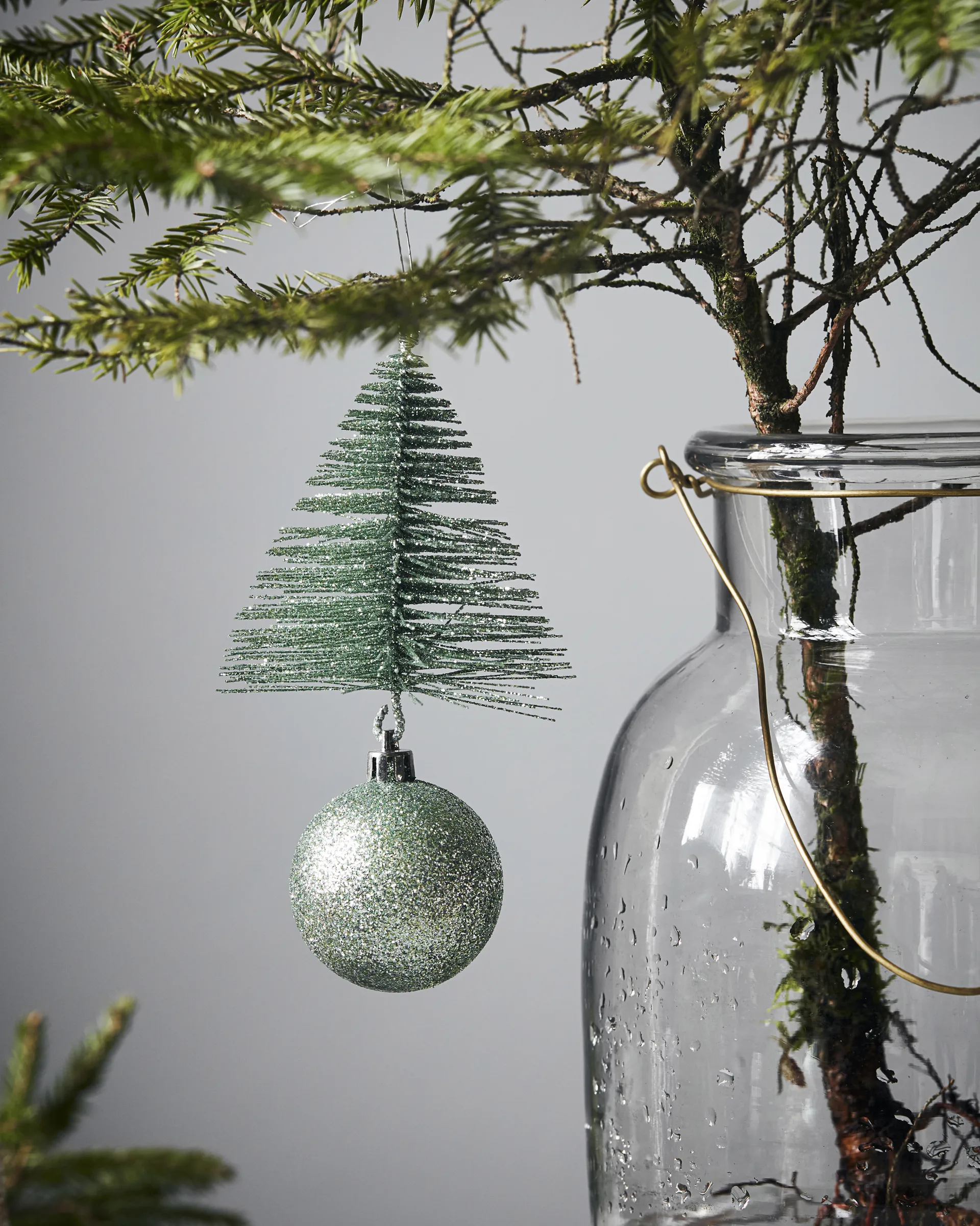 Tree & bell juleophæng 15 cm, Grøn House Doctor