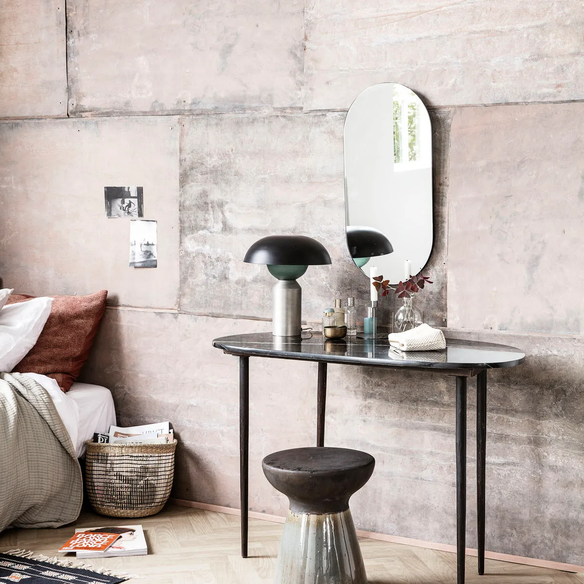 Walls spejl ovalt, 35x70 cm House Doctor