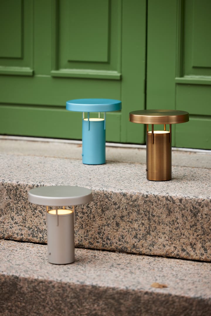 BringMe mini bærbar bordlampe, Burnished brass Hübsch Interior