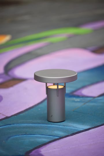 BringMe mini bærbar bordlampe - Metallic sand - Hübsch Interior