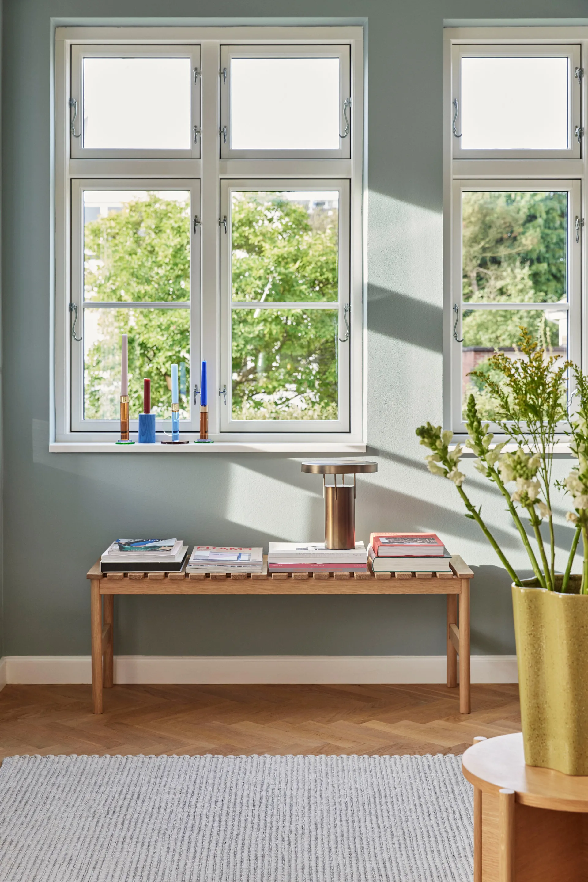 BringMe portabel bordlampe, Burnished brass Hübsch Interior