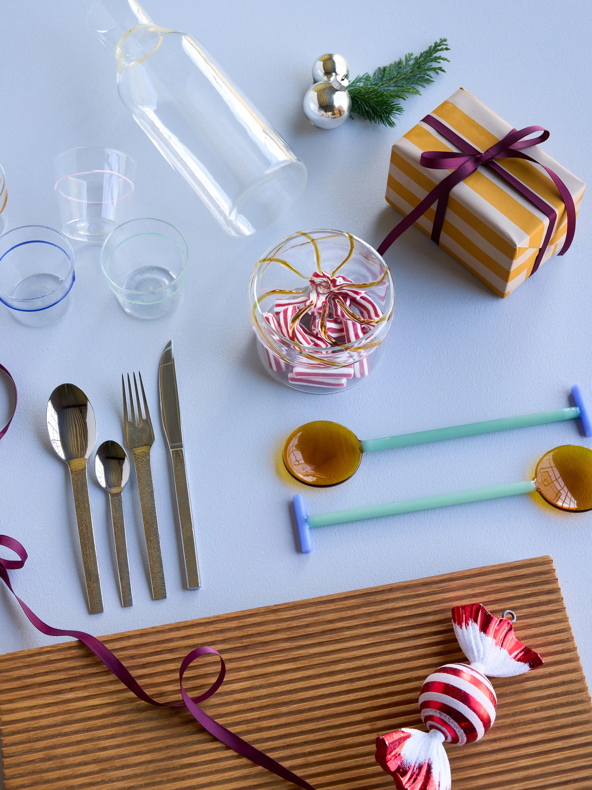 Her opbevaringsglas low, Yellow Hübsch Interior