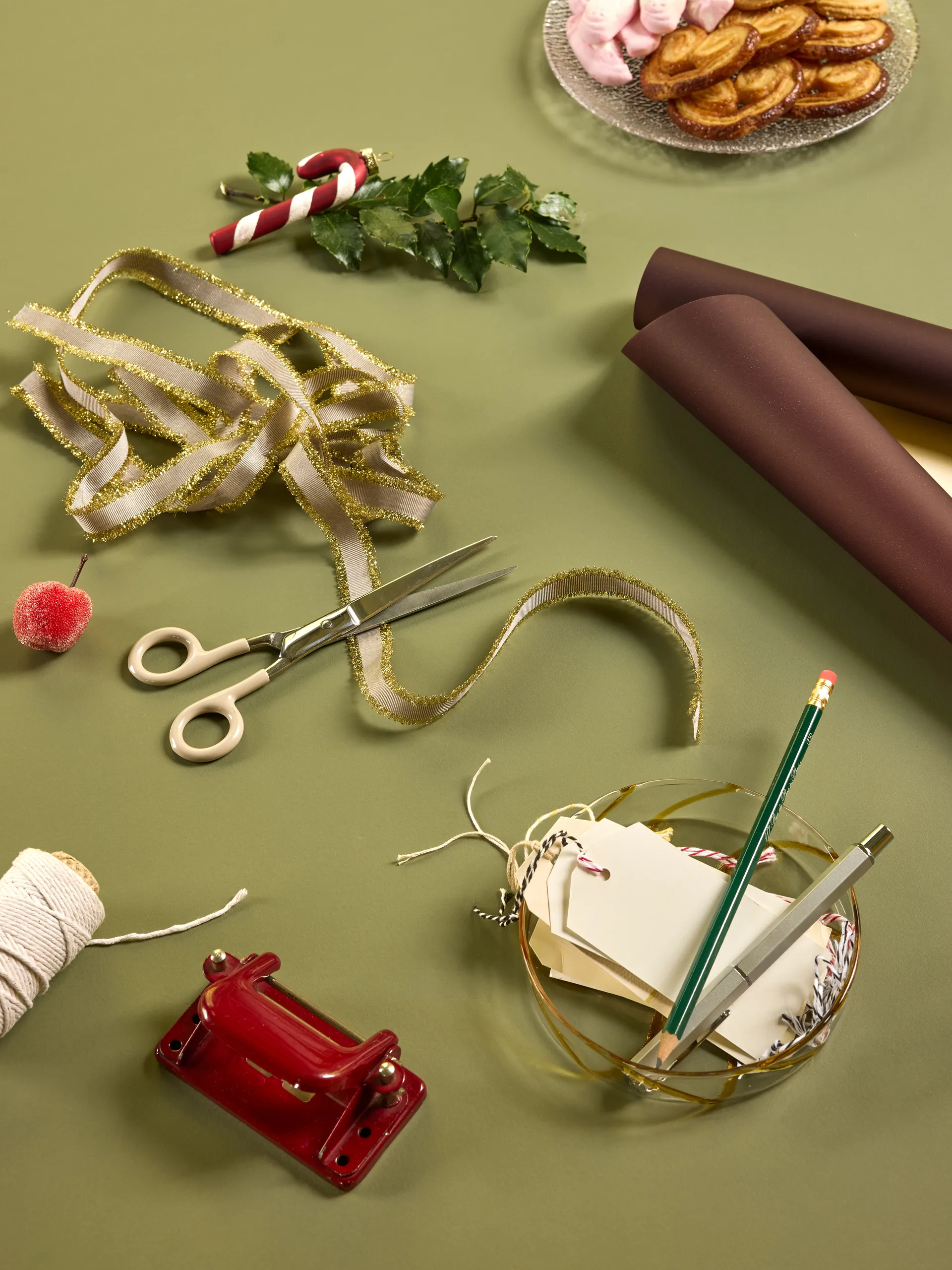 Her opbevaringsglas low, Yellow Hübsch Interior