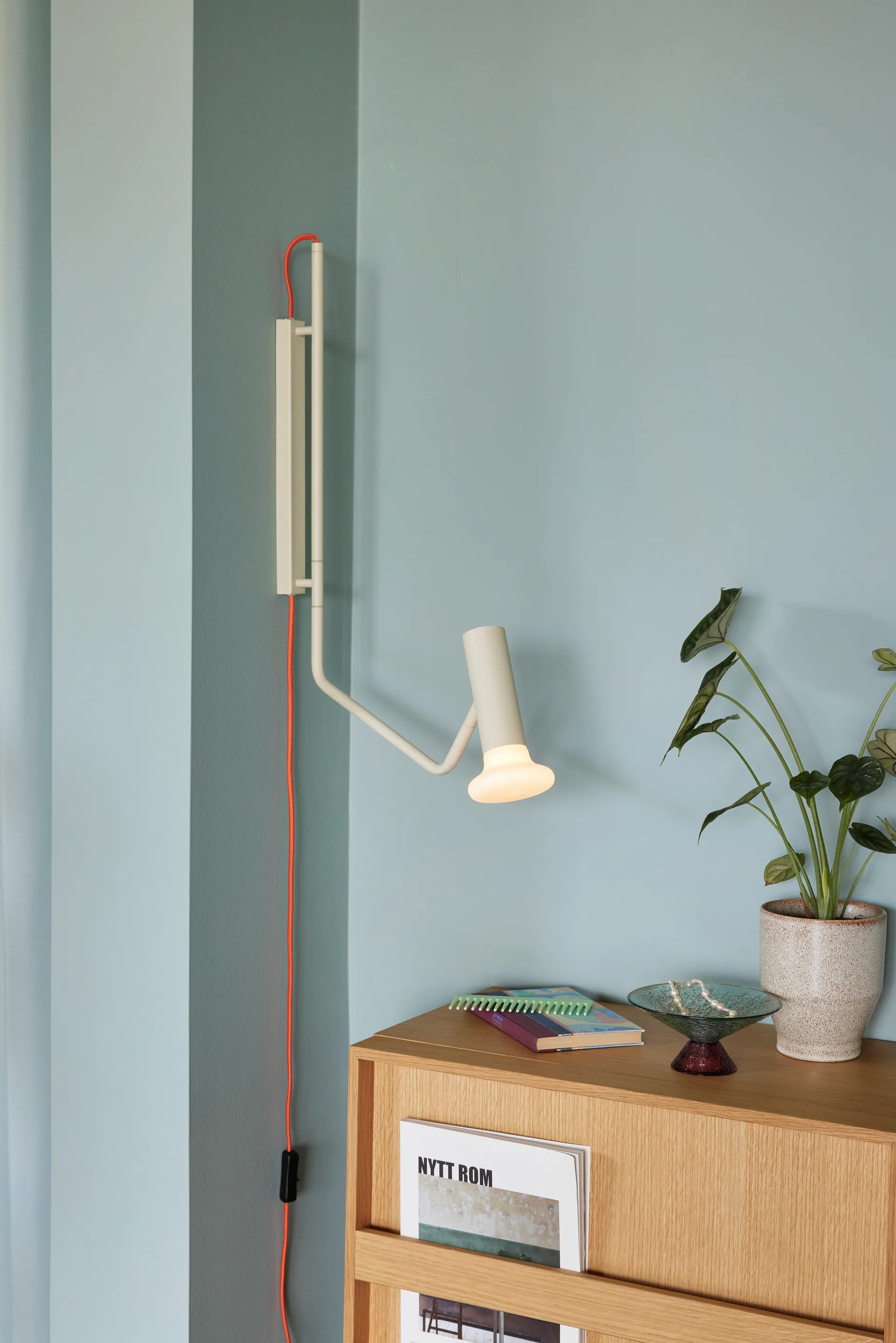 Hübsch Wally væglampe, Sand Hübsch Interior